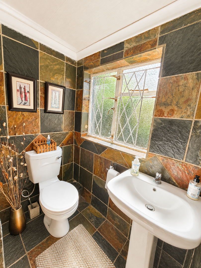 4 Bedroom Property for Sale in Wilkoppies North West